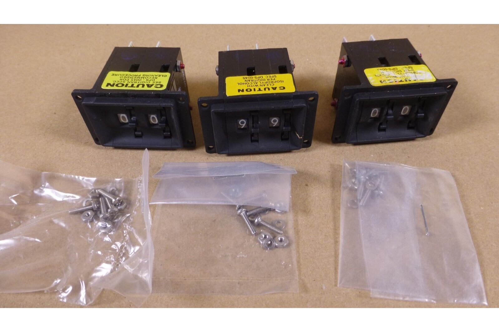 (3x) The Digital Company 07-D-0070 Miniswitch Switch , 5930-01-016-8825 | Electrical MRO Replacement Parts & Components and Commercial Electrical Supplies Company