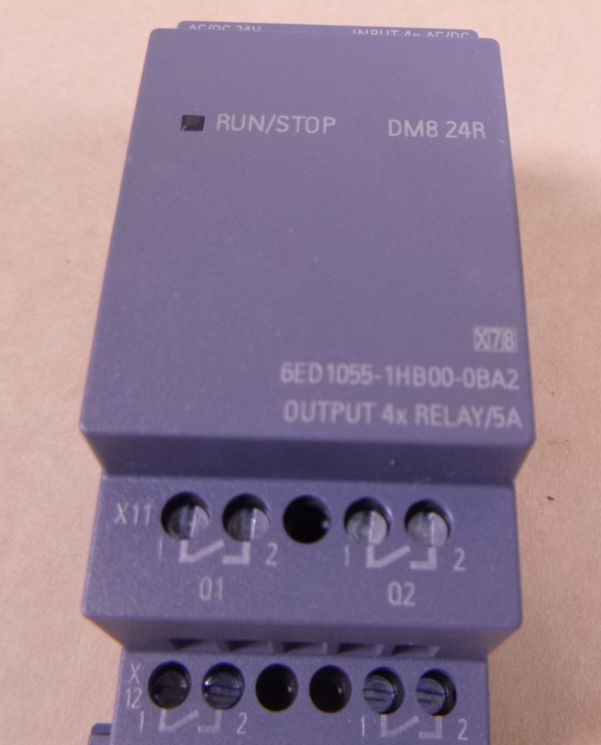 SIEMENS 6ED1055-1HB00-0BA2 Logic Module Digital Input Output | Electrical MRO Replacement Parts & Components and Commercial Electrical Supplies Company