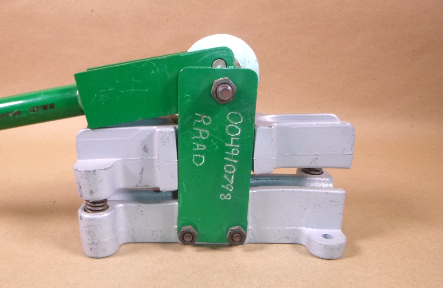 USED Greenlee 1810 Little Kicker Offset Hand Bender 1/2" EMT Conduit Bender | Industrial MRO Tools and Replacement Industrial Equipment Components