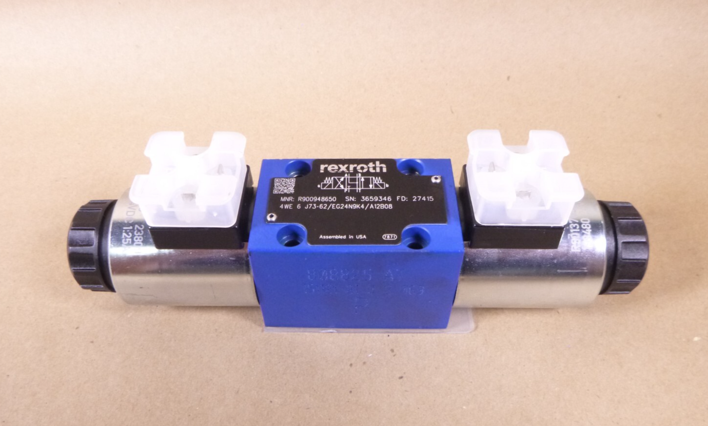 New Bosch Rexroth R900948650, 4WE6J73-6X/EG24N9K4/A12B08 Spool Valve 24 Vdc | Electrical MRO Replacement Parts & Components and Commercial Electrical Supplies Company