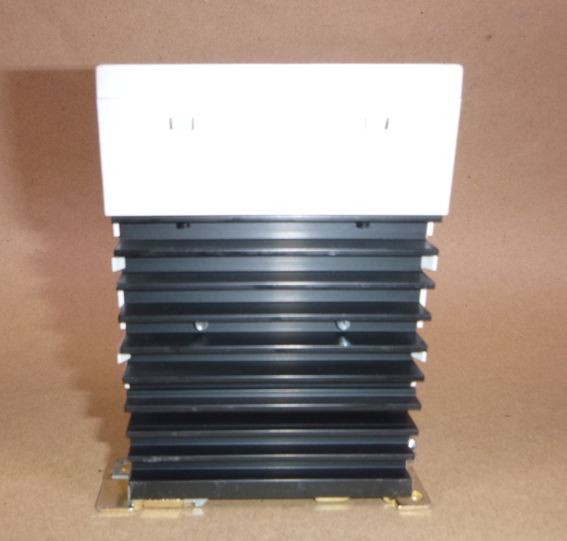 GNR20DCZ Crouzet Solid State Relay 20 Amp 48-600 Vac