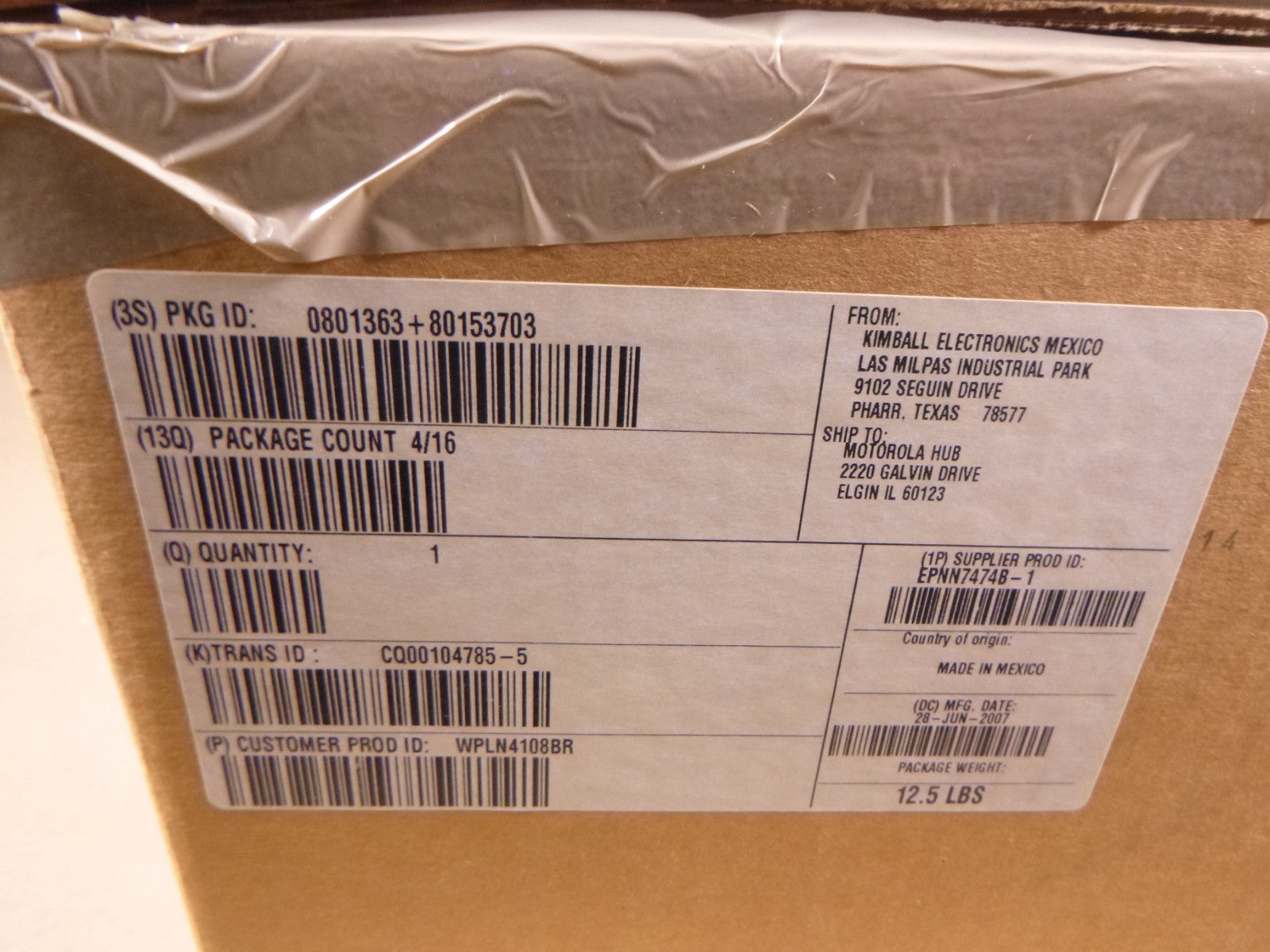 Motorola WPLN4108BR IMPRES Adaptive Multi-Unit Charger Kit for XTS Series | Electrical MRO Replacement Parts & Components and Commercial Electrical Supplies Company
