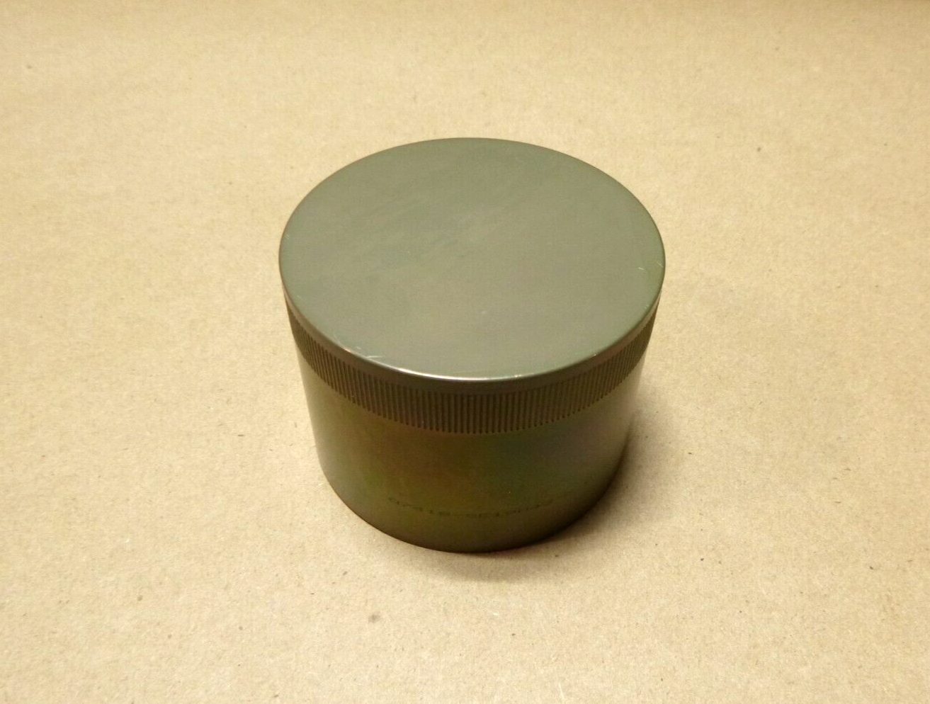 USGI Joslyn Sunbank SE19H43-2.0-34, Circular Mil Radio Navigation Volume Knob | Electrical MRO Replacement Parts & Components and Commercial Electrical Supplies Company