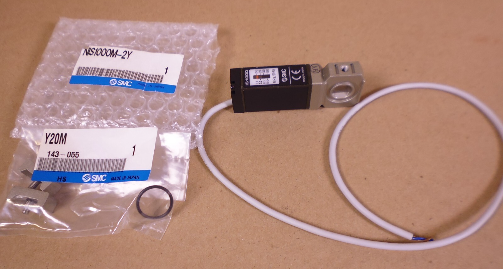 SMC NIS1000M-2Y Pressure Switch IS1000 Y20M | Electrical MRO Replacement Parts & Components and Commercial Electrical Supplies Company