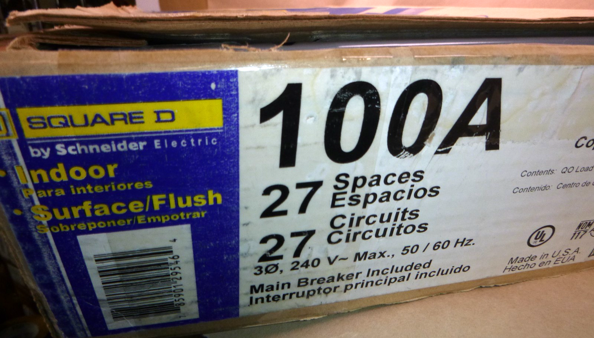 Q0327M100 Square D 27 Circuit 100A Load Center Main Breaker 3 Phase, 120/240V