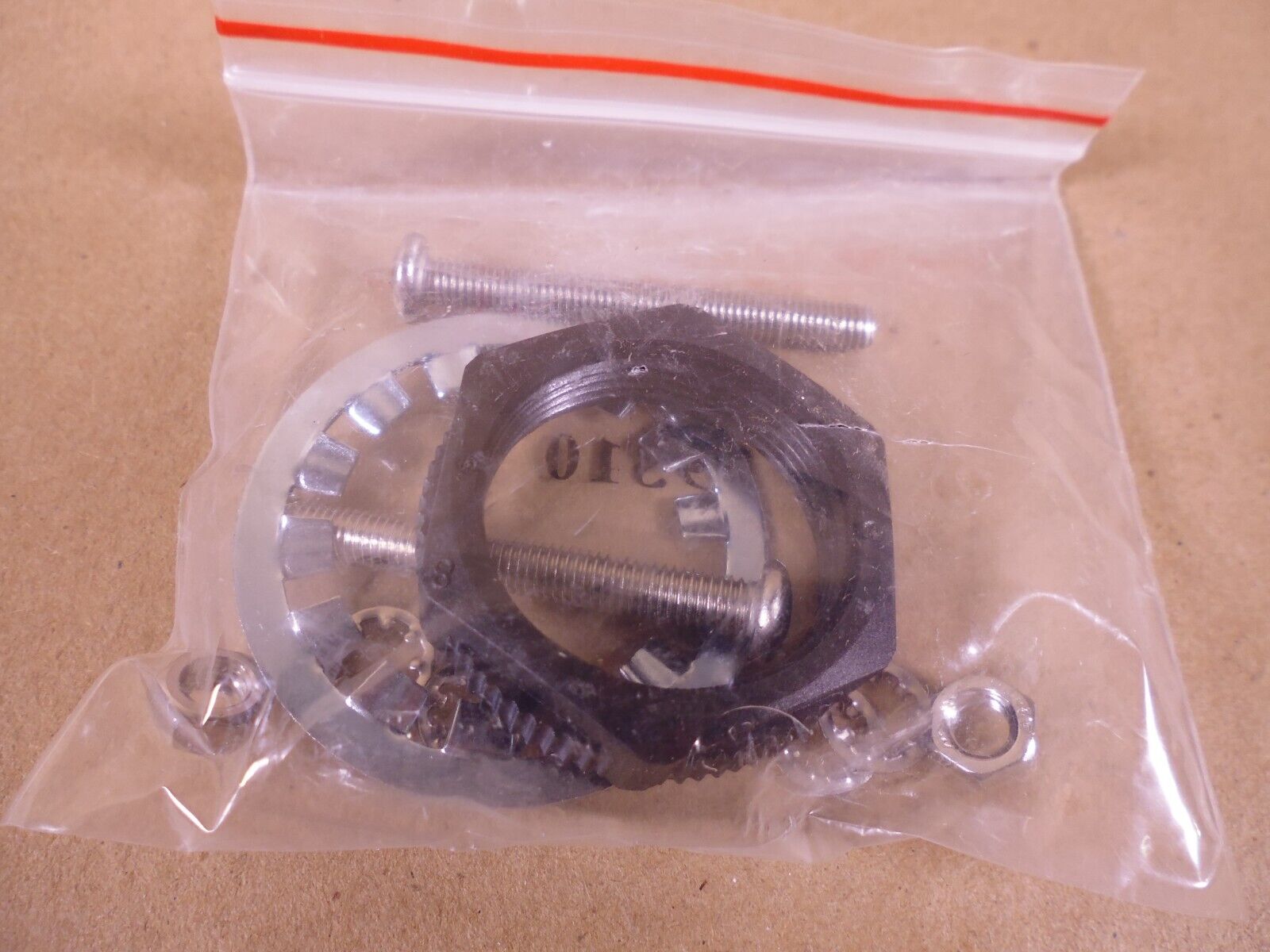 NEW Banner 25948 Photoelectric Sensor SM91R W/30 / SM91RW30 VALU-BEAM | Electrical MRO Replacement Parts & Components and Commercial Electrical Supplies Company