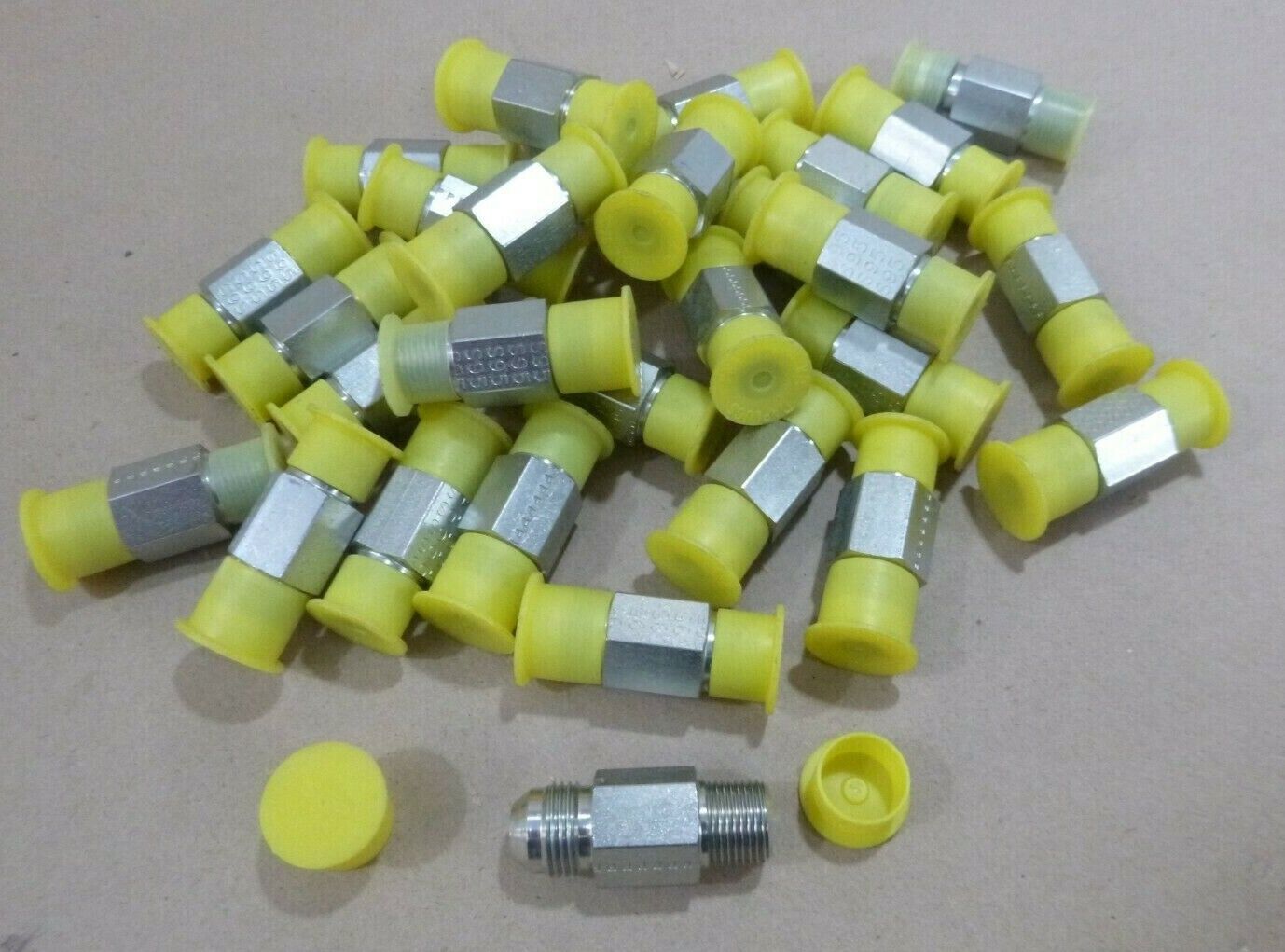 Parker 1/2" tube od x 1/2" nptf 37° steel flared tube male connector (29 Pcs) | Industrial Replacement Nuts & Bolts Distributor and Machinery Screws & Fasteners Supply