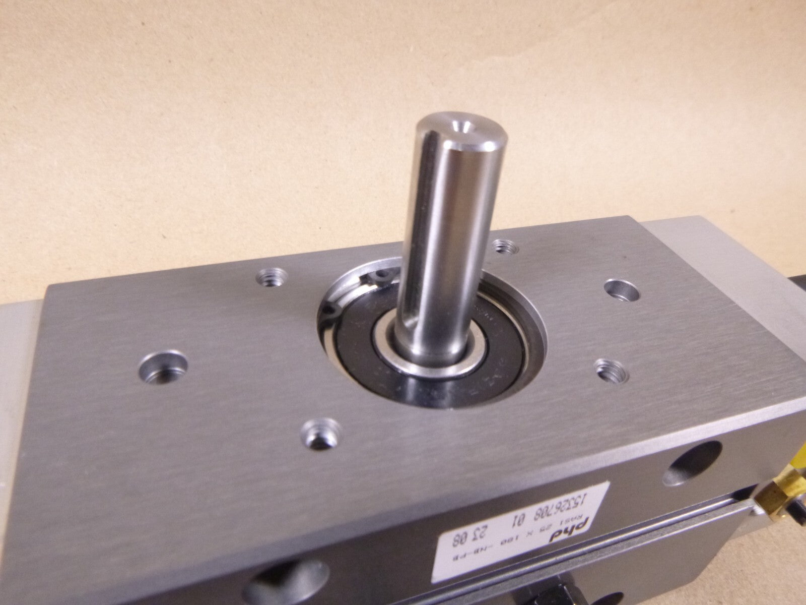PHD High Load Pneumatic Rotary Actuator RAS1 25X180 NB-PB, RAS1-25x180 | Industrial MRO Replacement Parts, Manufacturing Machine Parts & Components, Heavy Equipment Parts Supplier