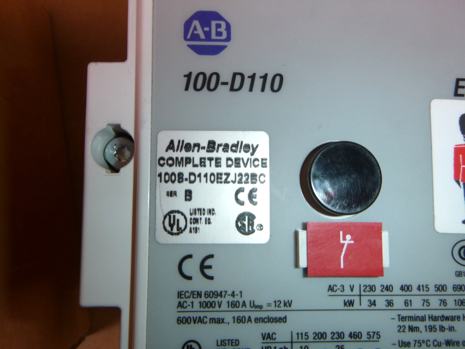 100S-D110EZJ22BC Allen Bradley IEC Safety Contactor 110 Amp 24 Volt Coil