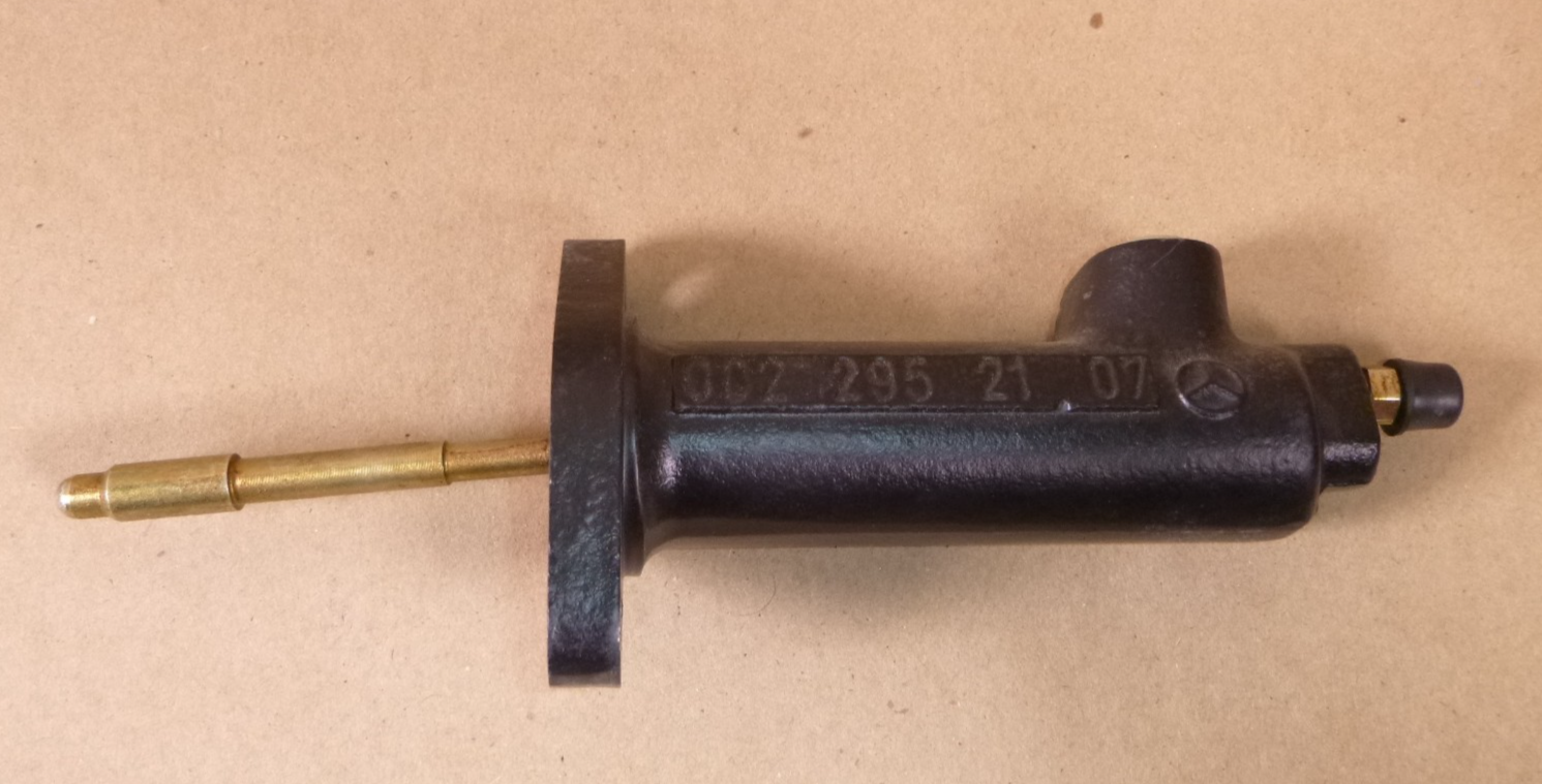 Genuine OEM Mercedes Benz Sprinter 1995-2006 Clutch Slave Cylinder A0022952107 | Replacement Truck Parts, Trailer Accessories, Automobile Supplies, Car Parts & Accessories