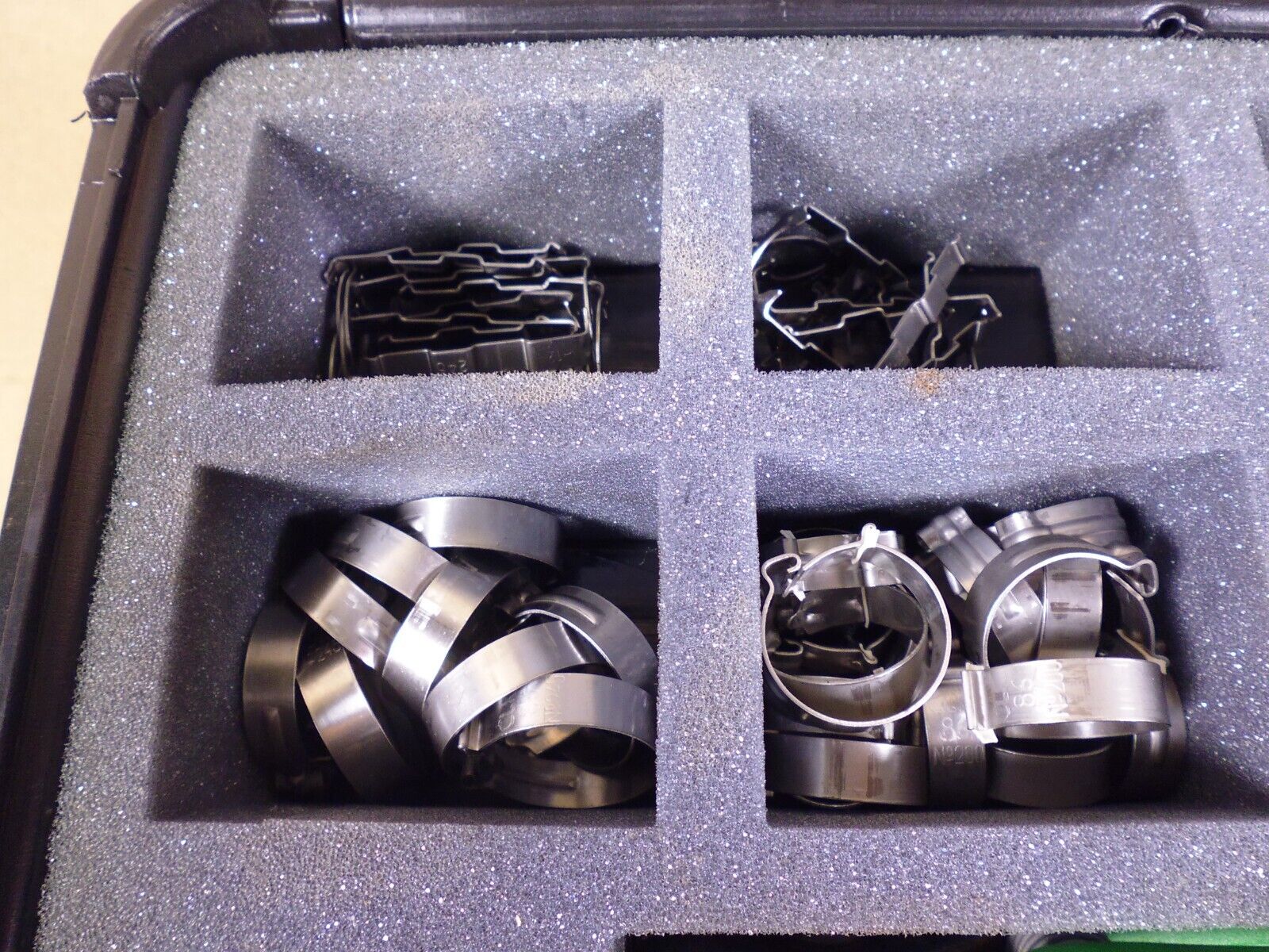 Eaton Aeroquip E-Z Clip System Assembly Kit Hose Cutter | Industrial MRO Tools and Replacement Industrial Equipment Components