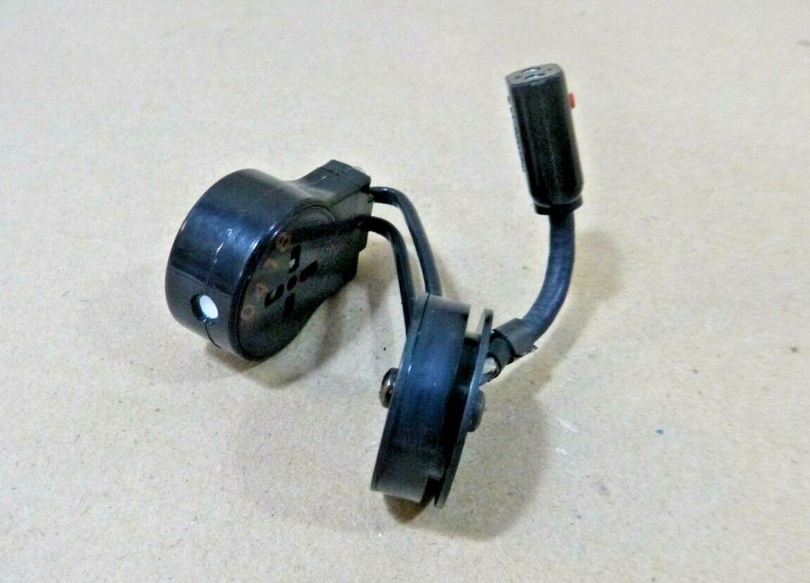 M-100/AIC Military Dynamic Microphone MIL-M-26542/3 Assembly U-179A/U Connector | Electrical MRO Replacement Parts & Components and Commercial Electrical Supplies Company
