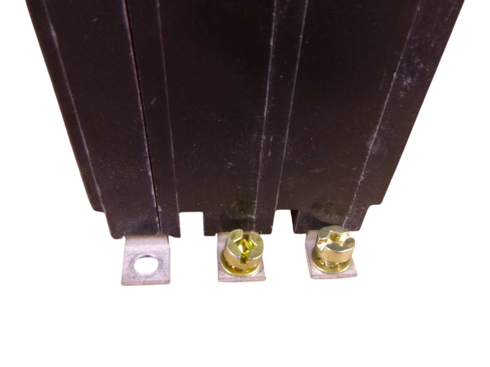 Square D QOB310035 Mini Bolt-On Circuit Breaker 100A 3Pole 240V QO MISSING SCREW