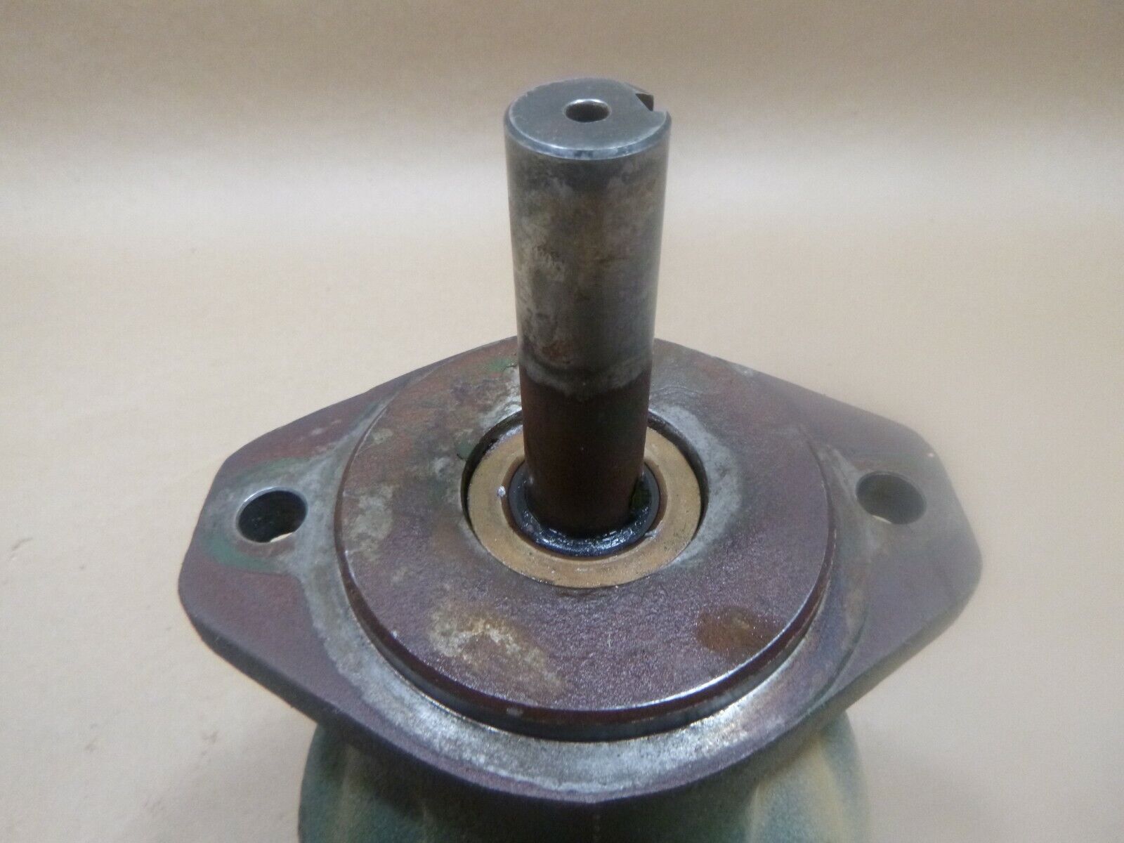 HYDRAULIC MOTOR M977 SERIES HEMTT 1510KA6A1FB, 4320-01-147-8013 (FOR PARTS) | Replacement Truck Parts, Trailer Accessories, Automobile Supplies, Car Parts & Accessories
