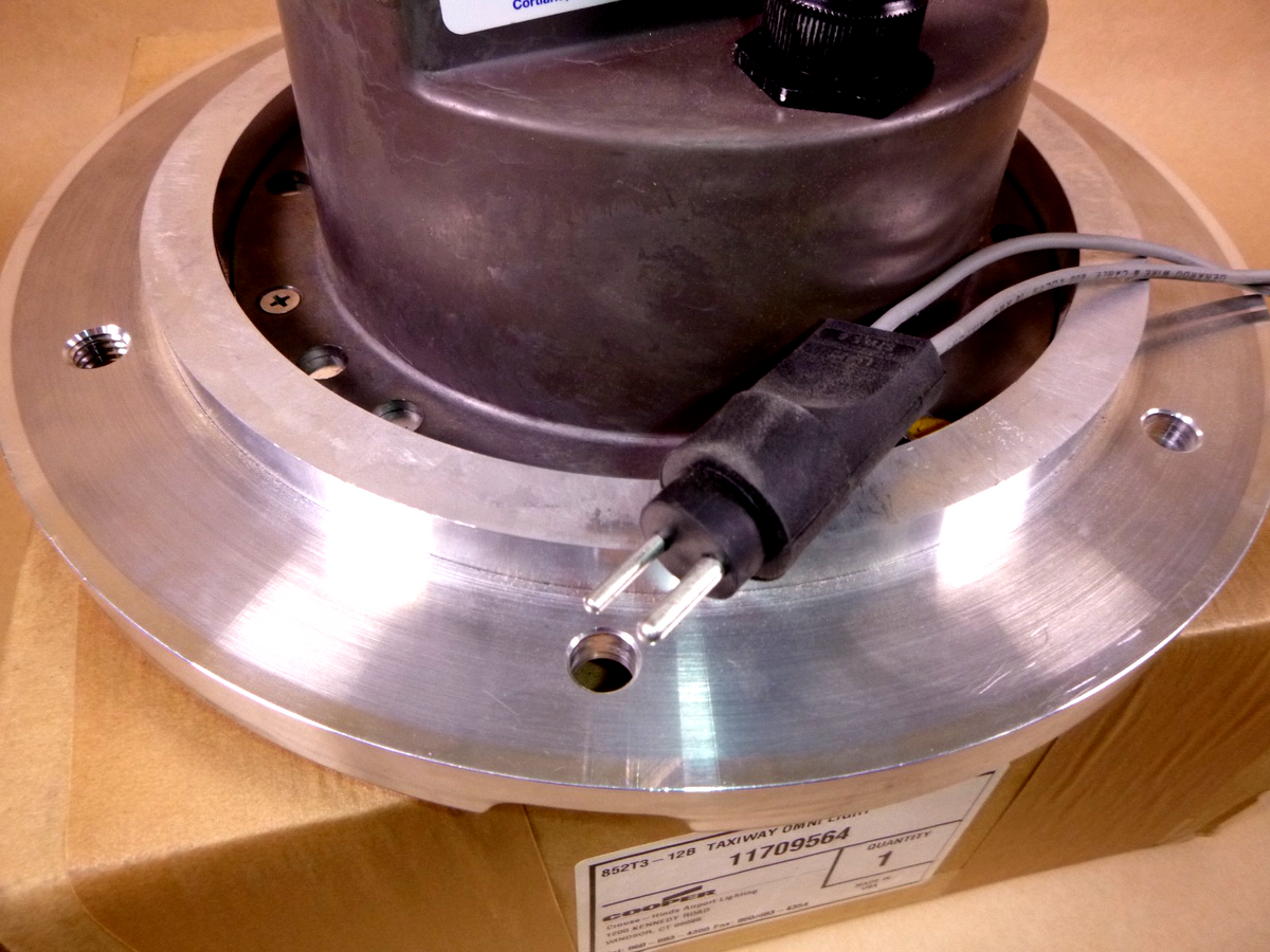Crouse Hinds Blue Taxiway Omni-directional Light L-852T, 12 Inch, 10.25 B.C.
