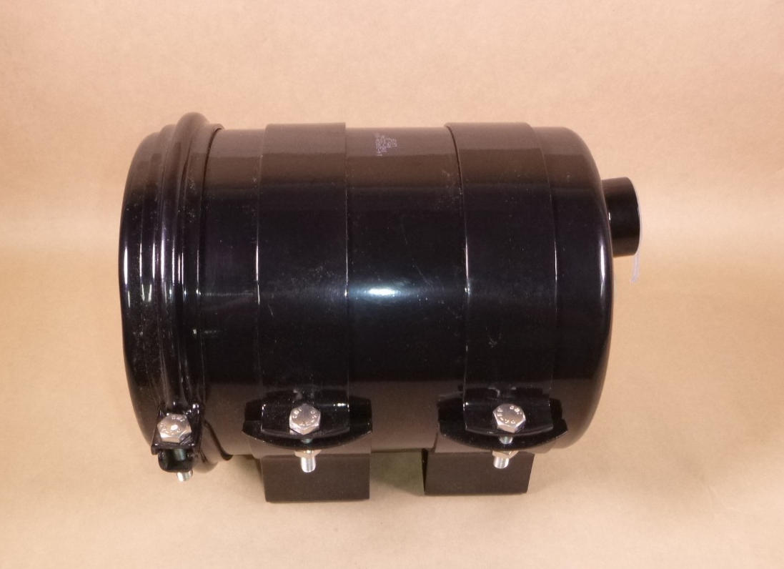 14-20824-000 Freightliner 9 Quart Power Steering Oil Reservoir 91417-J, 2234760 | Industrial Tractor Parts Supplier and Surplus Tractor Parts & Accessories
