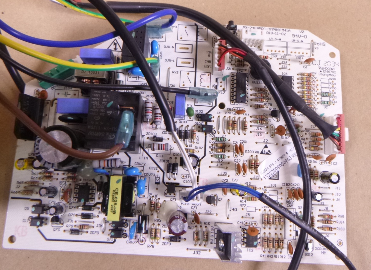 *UNTESTED* Air Conditoner Board SX-24FBPDC-TMP89FM41A , 11329021000713 | Electrical MRO Replacement Parts & Components and Commercial Electrical Supplies Company