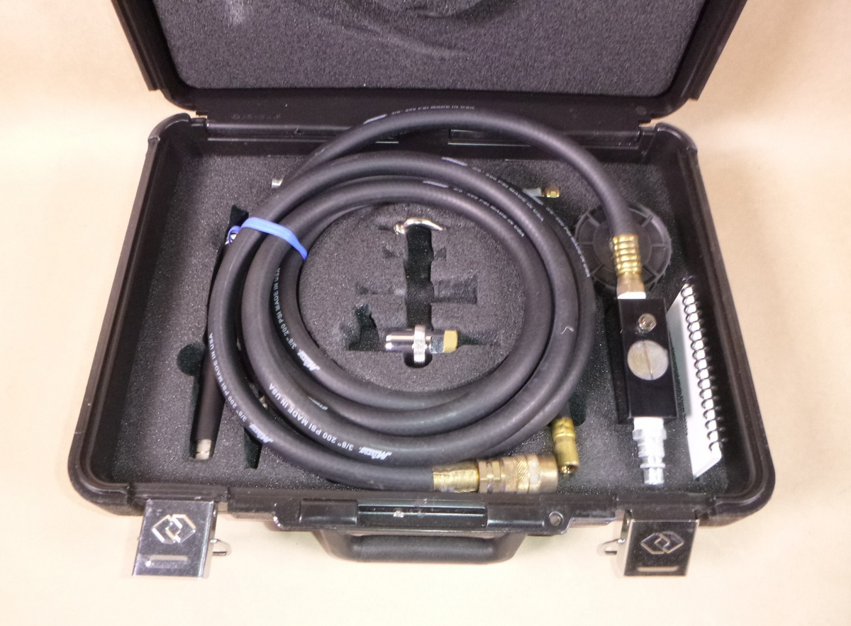 Milton Military Dual Head Truck Tire Inflator Kit 160 Psi With Storage Case | Industrial MRO Tools and Replacement Industrial Equipment Components