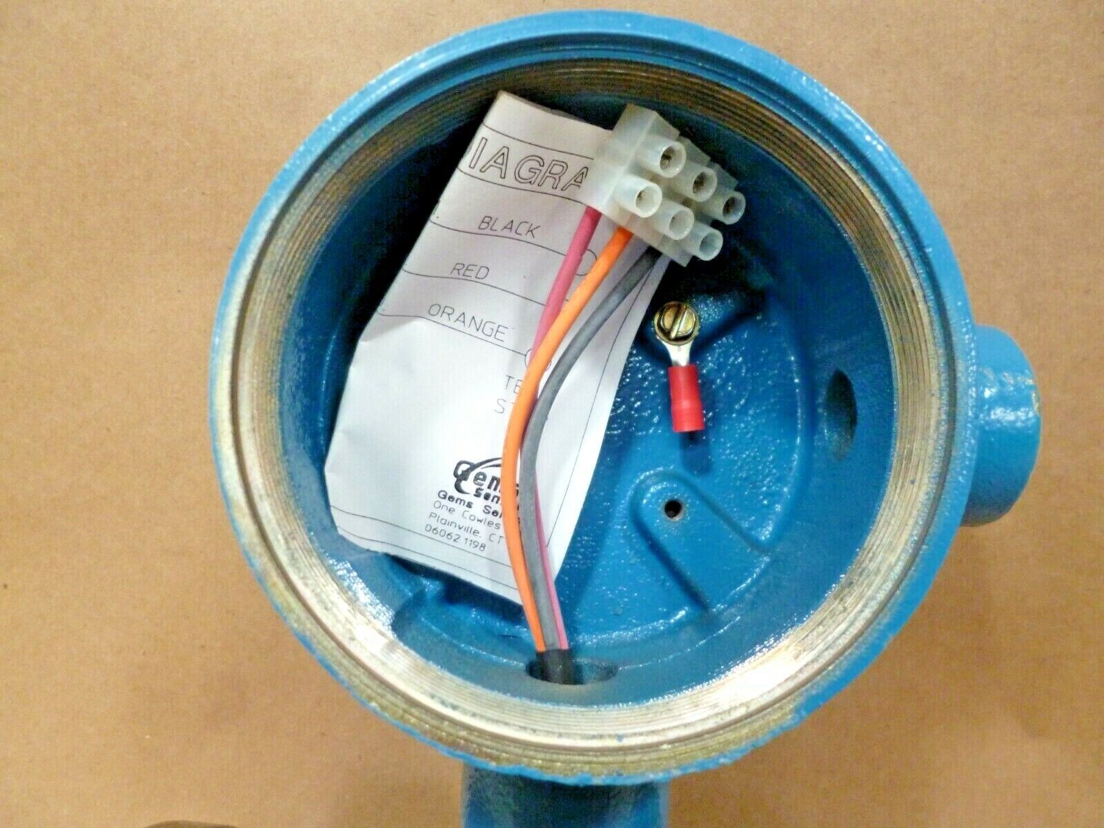 GEMS SENSORS FLOW SWITCH FS200 P-SS-1" PILOT DUTY 20Va 50-240VAC 316 STAINLESS | Industrial MRO Replacement Parts, Manufacturing Machine Parts & Components, Heavy Equipment Parts Supplier