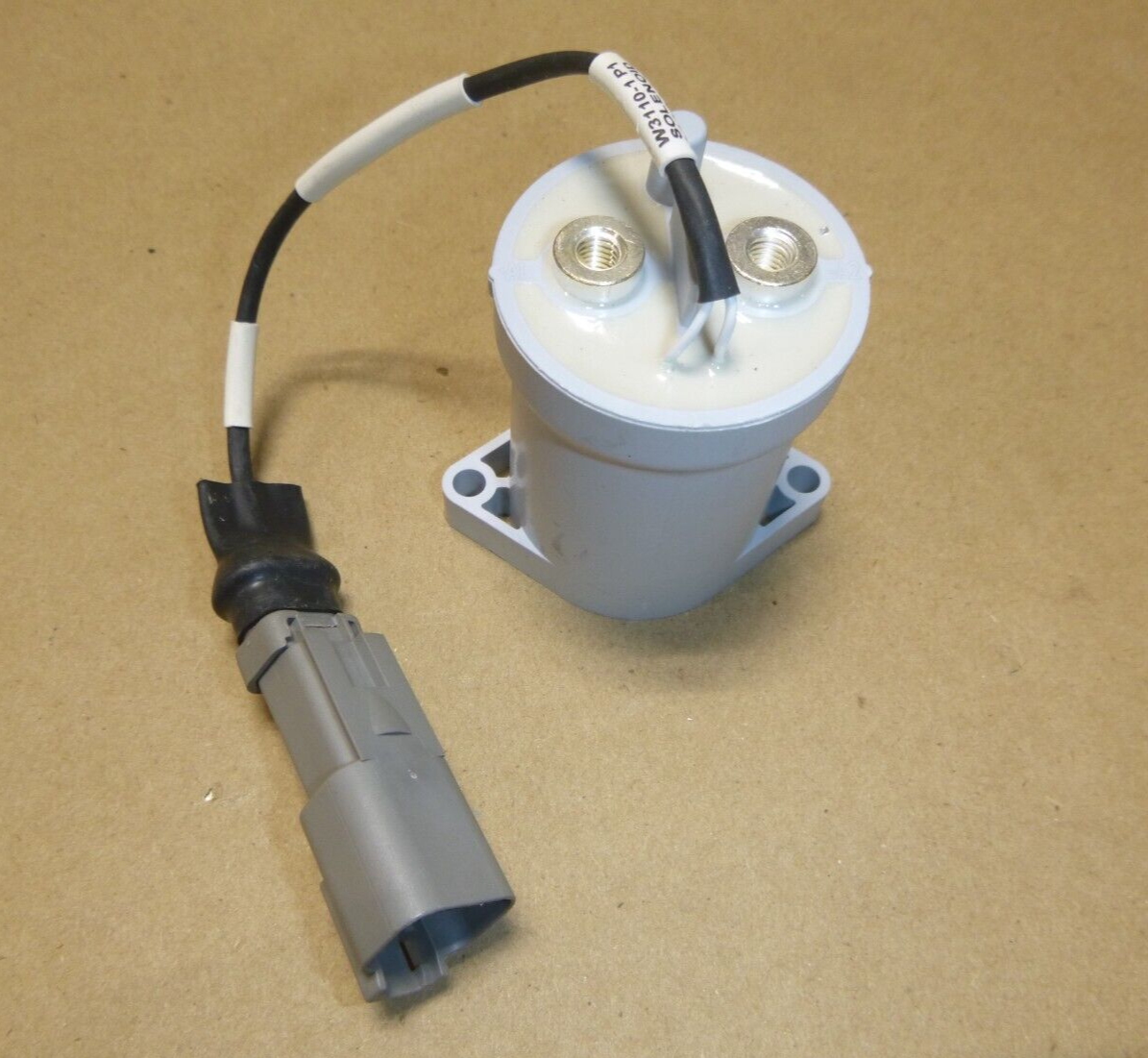 TYCO TE Connectivity 9-1618389-8 LEV100A5ANG Kilovac SPST-NO 24VDC 100A Relay | Electrical MRO Replacement Parts & Components and Commercial Electrical Supplies Company