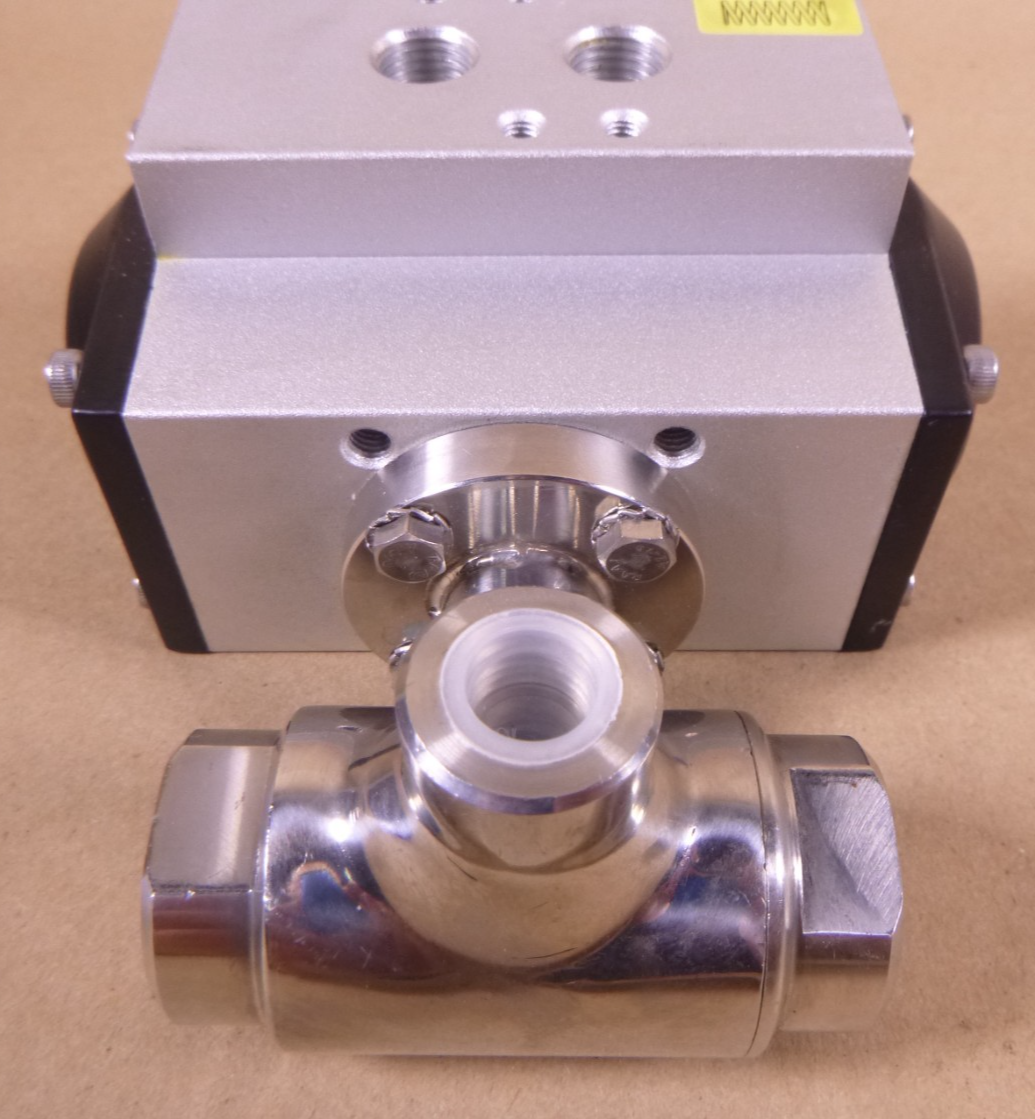 Evian 5612 3-Way "L" Stainless Steel Valve A316 1/4" (DEV) DN8 SE/SR | Industrial MRO Replacement Parts, Manufacturing Machine Parts & Components, Heavy Equipment Parts Supplier
