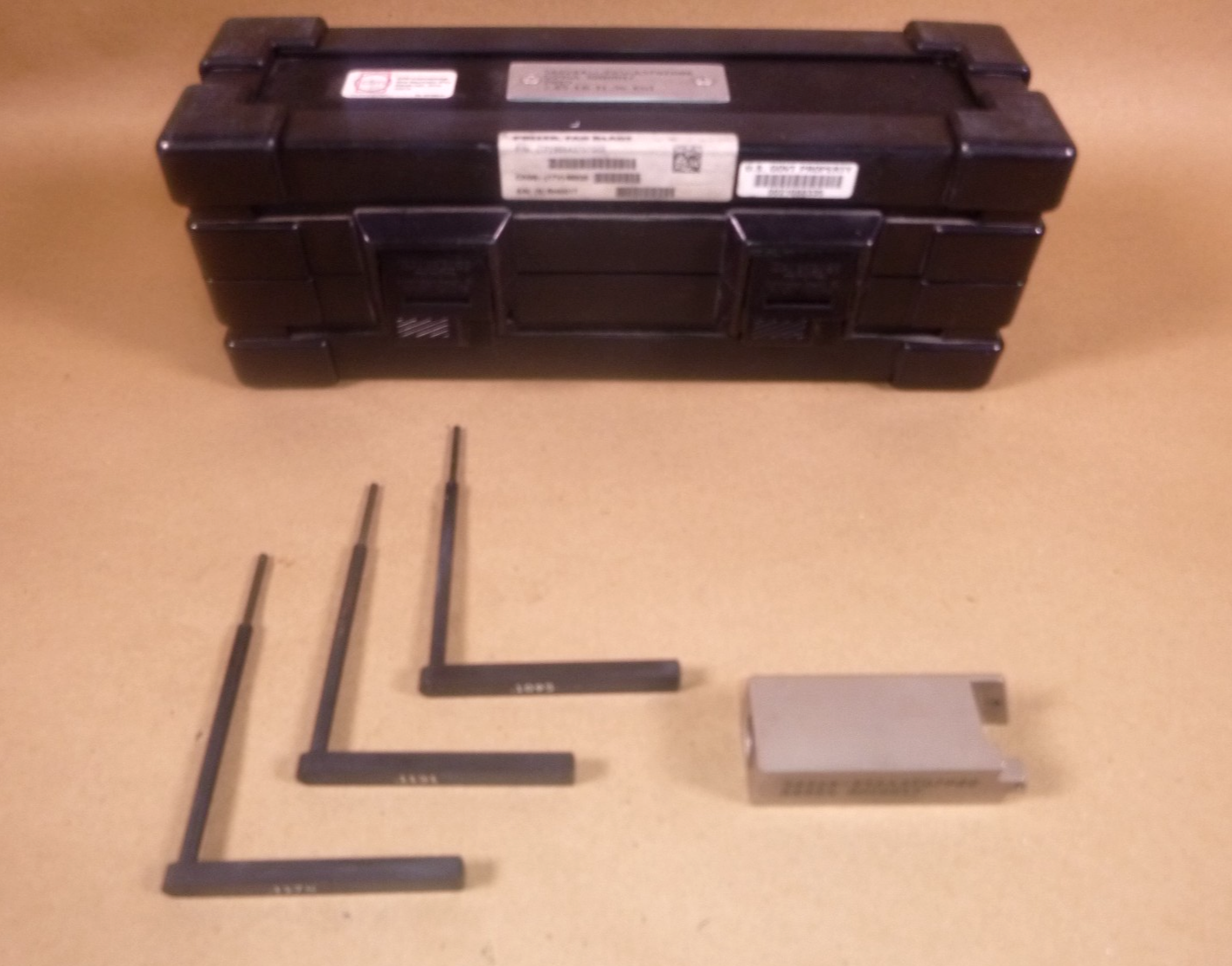 856A3707G08 Fan Blade Puller Tool Set | Industrial MRO Tools and Replacement Industrial Equipment Components