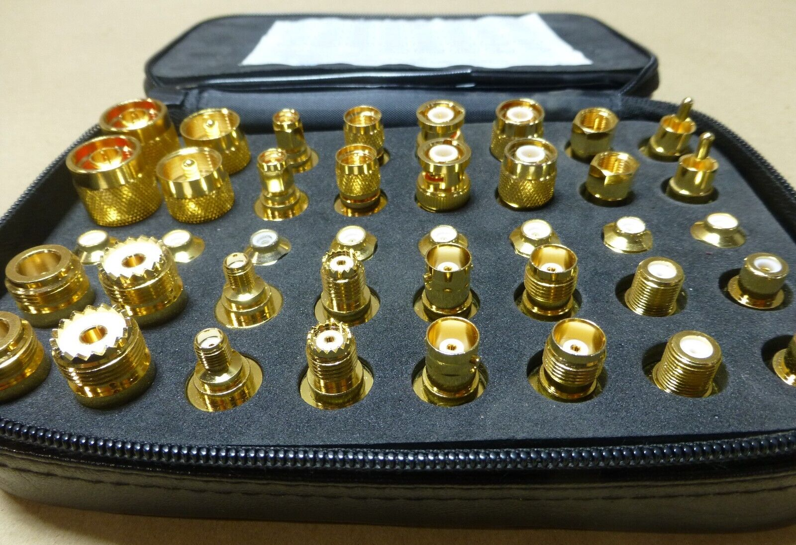 L-COM BAK400 Premium Coaxial Adapter Kit , 40Pcs. , 192 Combinations | Industrial MRO Tools and Replacement Industrial Equipment Components
