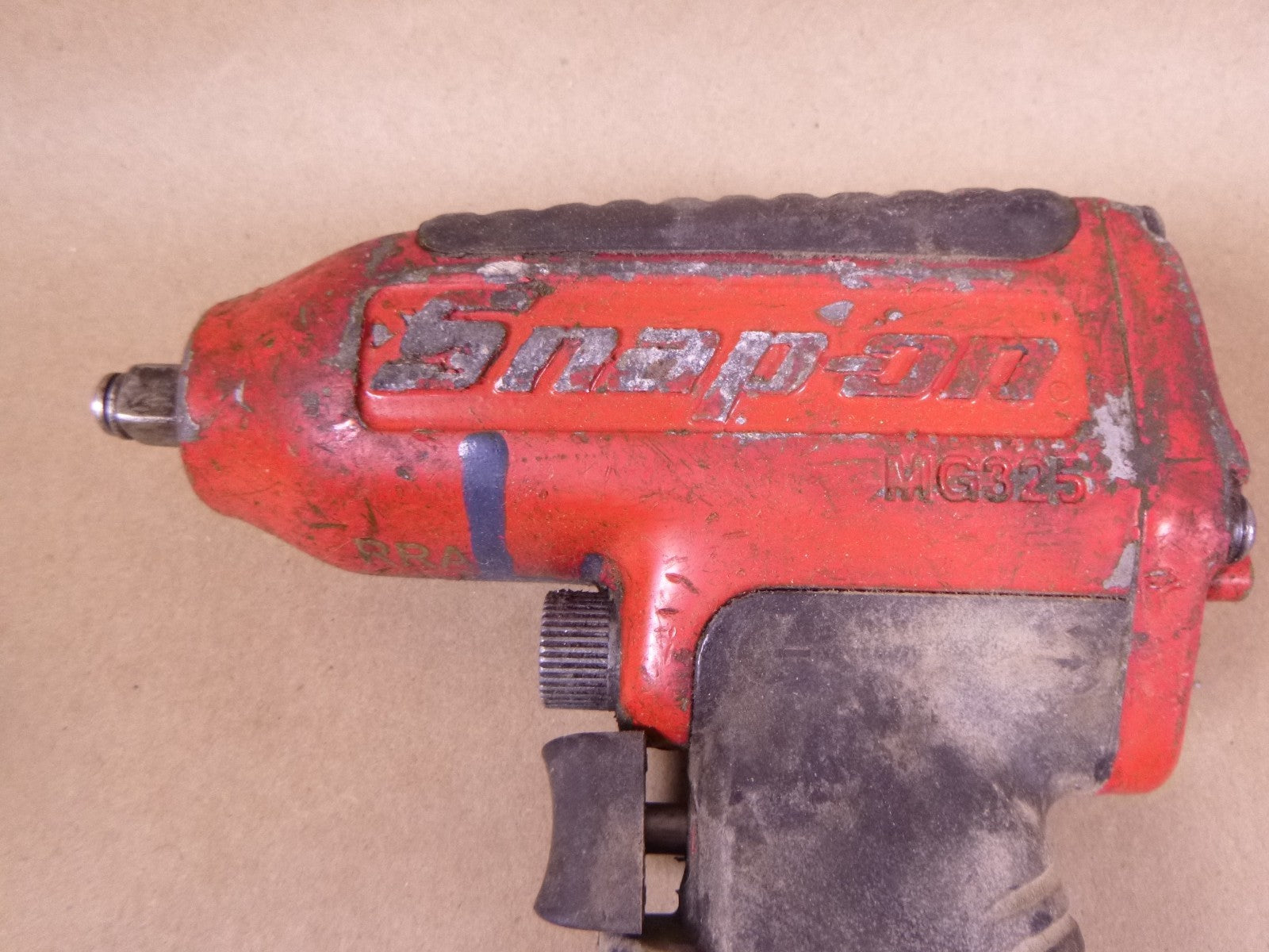 USED MG325 Snap-On 3/8" Drive Air Pneumatic Impact Wrench Red 90PSI | Industrial MRO Tools and Replacement Industrial Equipment Components