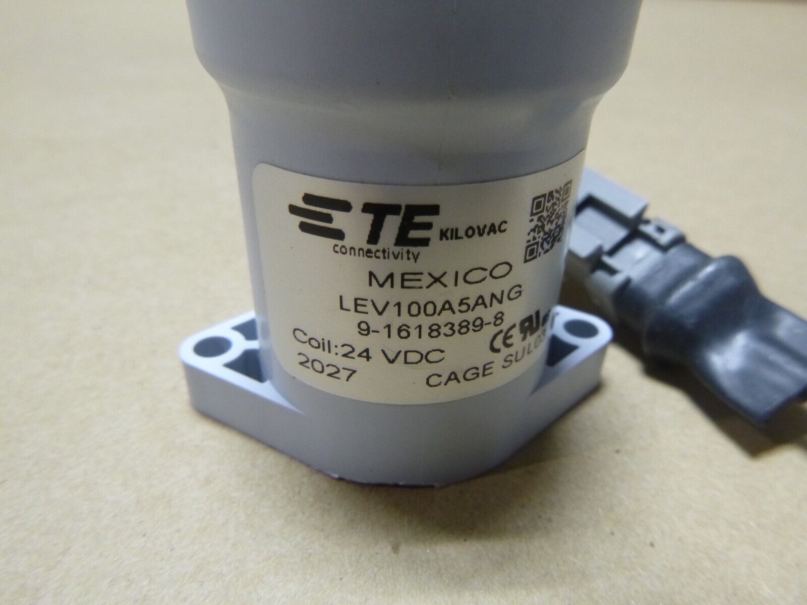 TYCO TE Connectivity 9-1618389-8 LEV100A5ANG Kilovac SPST-NO 24VDC 100A Relay | Electrical MRO Replacement Parts & Components and Commercial Electrical Supplies Company