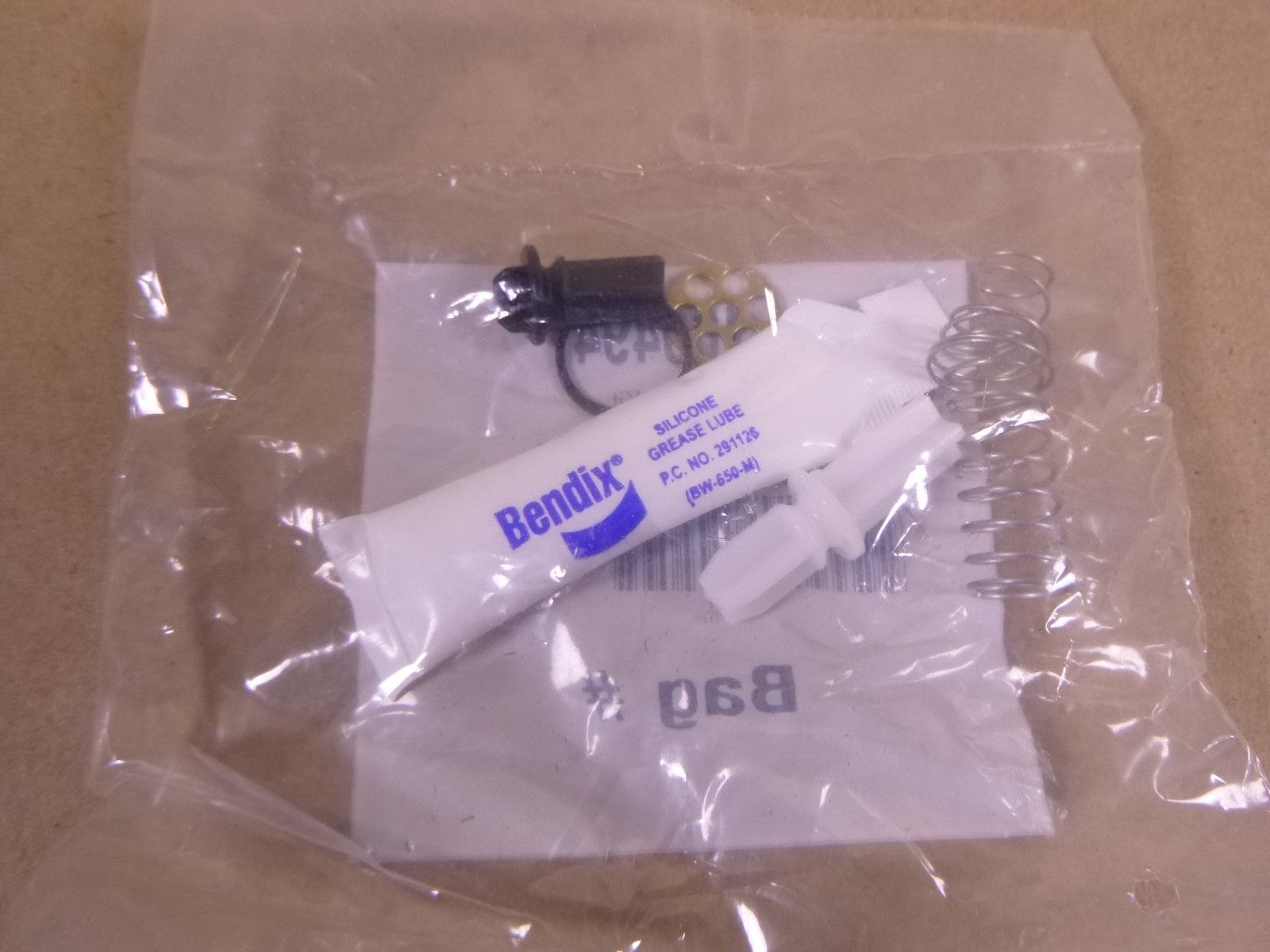 BENDIX 109494 AD-IP Delivery Port Check Valve Kit, NSN 5280-01-495-7907