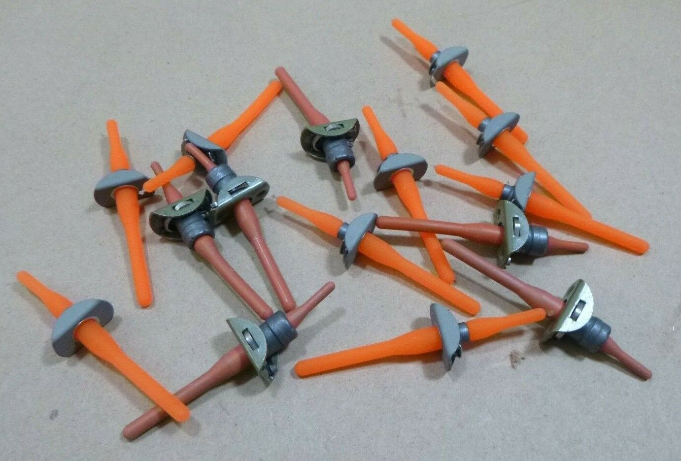 (QTY 15) DUTCH VALLEY GA112CR4Q1 GANG CHANNEL SELF LOCKING NUT 5310-01-560-6150 | Industrial Replacement Nuts & Bolts Distributor and Machinery Screws & Fasteners Supply