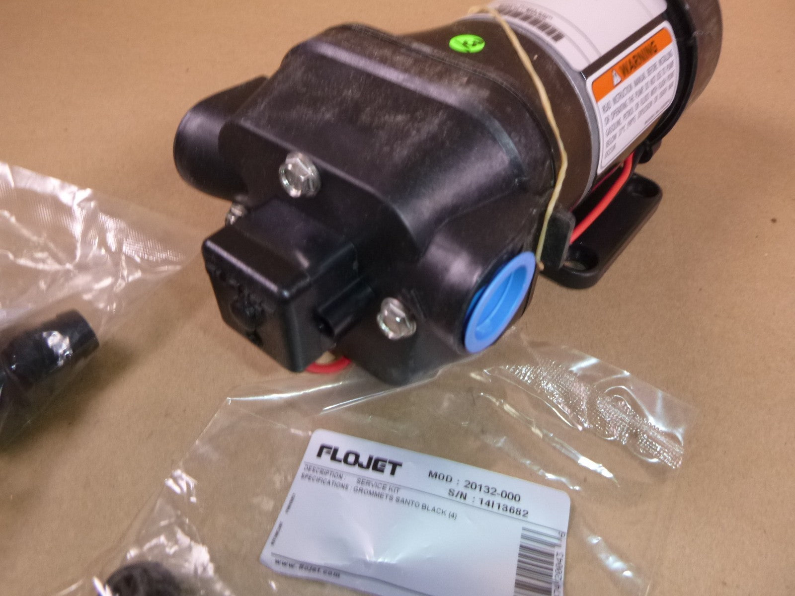 Flojet 04300-505 Self-priming Diaphragm Pump 4.9 GPM 45 PSI 12 Volt 04300505