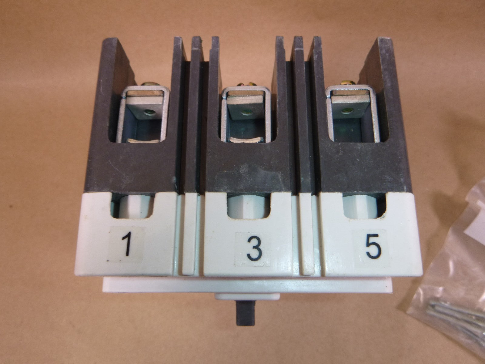 Eaton CH FWF3080LM08 Fixed Thermal, Fixed Magnetic Trip Circuit Breaker 80A 40kA | Electrical MRO Replacement Parts & Components and Commercial Electrical Supplies Company