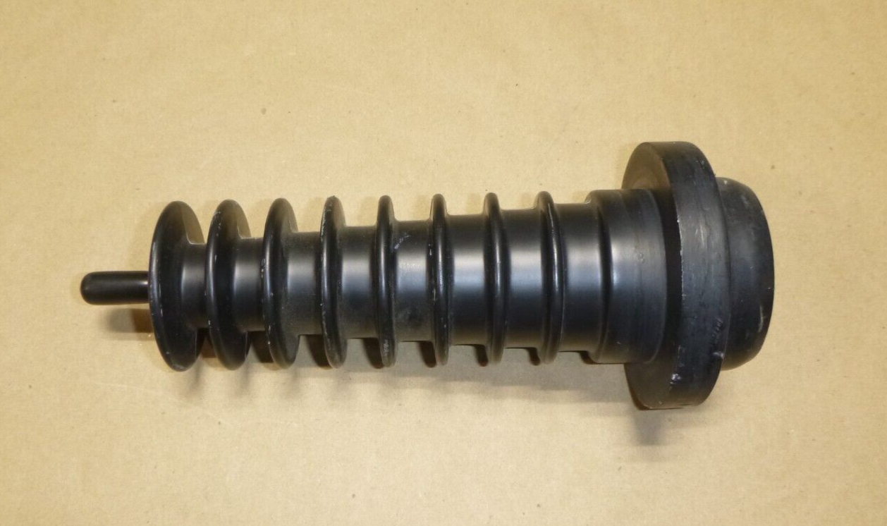 USGI MEP-012A, MEP-208A 750kw Generator Shed Bushing 80-7387, 5970-01-185-3056 | Genuine MEP Generator Replacement Parts and Military Surplus Generator Parts