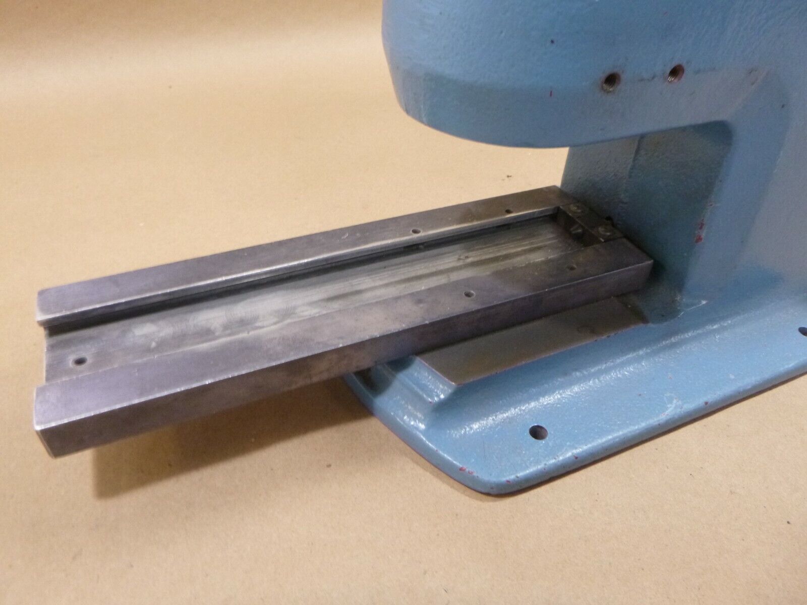 AMP USA 91112-3 OR 91112-6 PNEUMATIC ARBOR PRESS *UNTESTED* | Industrial MRO Replacement Parts, Manufacturing Machine Parts & Components, Heavy Equipment Parts Supplier