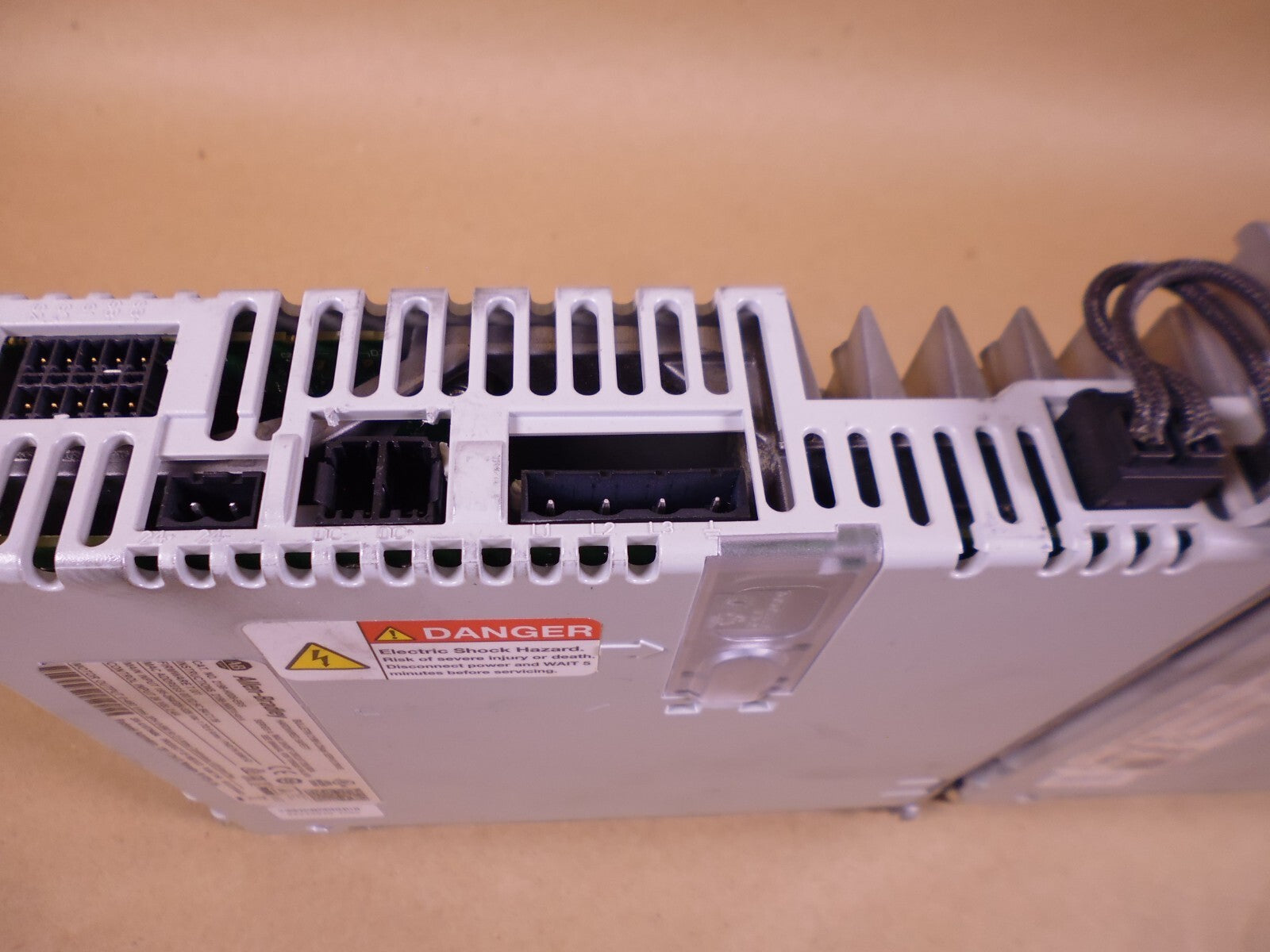 (2x) Allen-Bradley 2198-H008-ERS Kinetix 5500 Servo Drive *UNTESTED* | Electrical MRO Replacement Parts & Components and Commercial Electrical Supplies Company