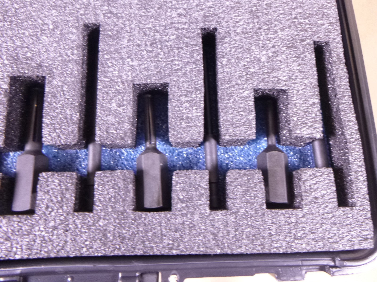 USED OTC 6981 Blind Hole Puller Set (Made In USA) *Missing 1 Piece* | Industrial MRO Tools and Replacement Industrial Equipment Components