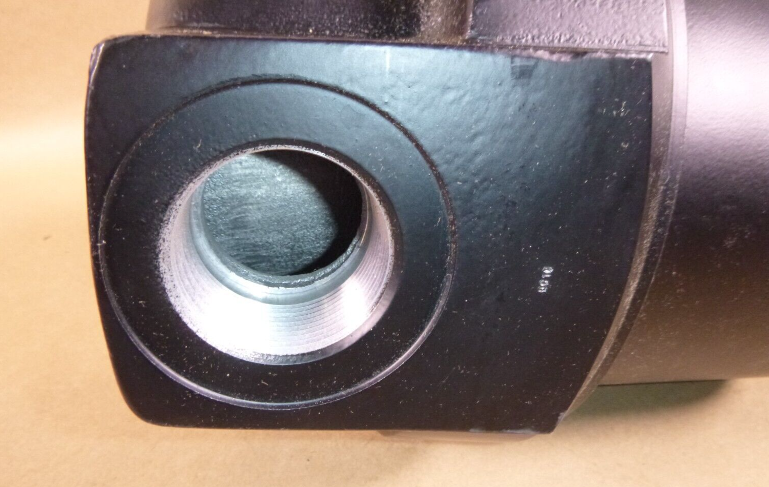 New Norgren F18-B00-M3DA Comprssed Air Water Removal Filter 1-1/2" PTF Ports | Industrial MRO Replacement Parts, Manufacturing Machine Parts & Components, Heavy Equipment Parts Supplier