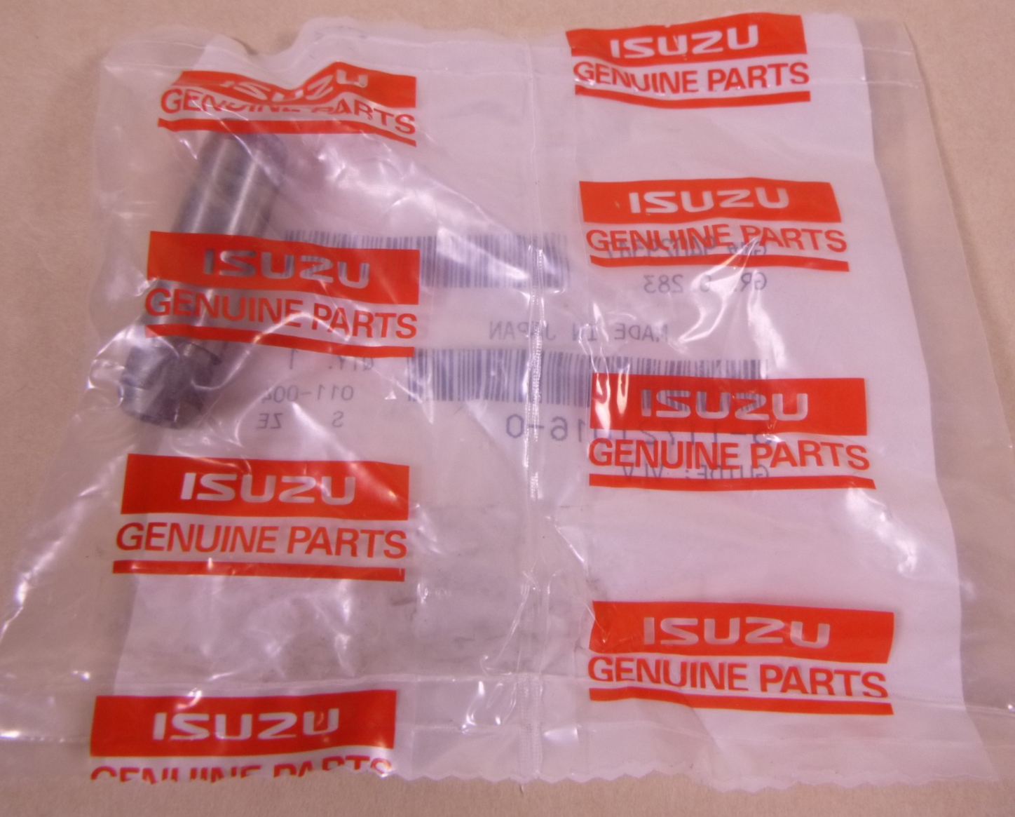 OEM Isuzu 5-11721016-0 Valve Guide For 4JA1 4JB1 4JG2 , 94029347