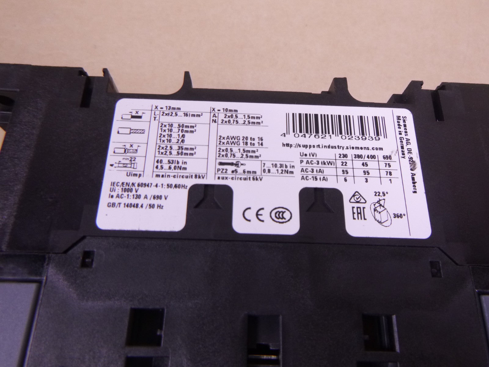 Siemens 3RT2046-1AK60 Contactor 95 Amp 400V 45kW , 110/120V 50/60Hz | Electrical MRO Replacement Parts & Components and Commercial Electrical Supplies Company