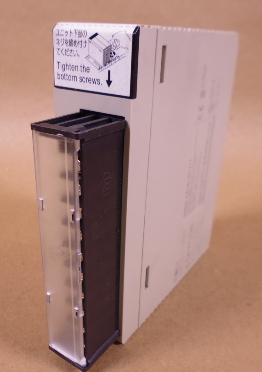 Omron CS1W-OC211 PLC Output Unit | Electrical MRO Replacement Parts & Components and Commercial Electrical Supplies Company
