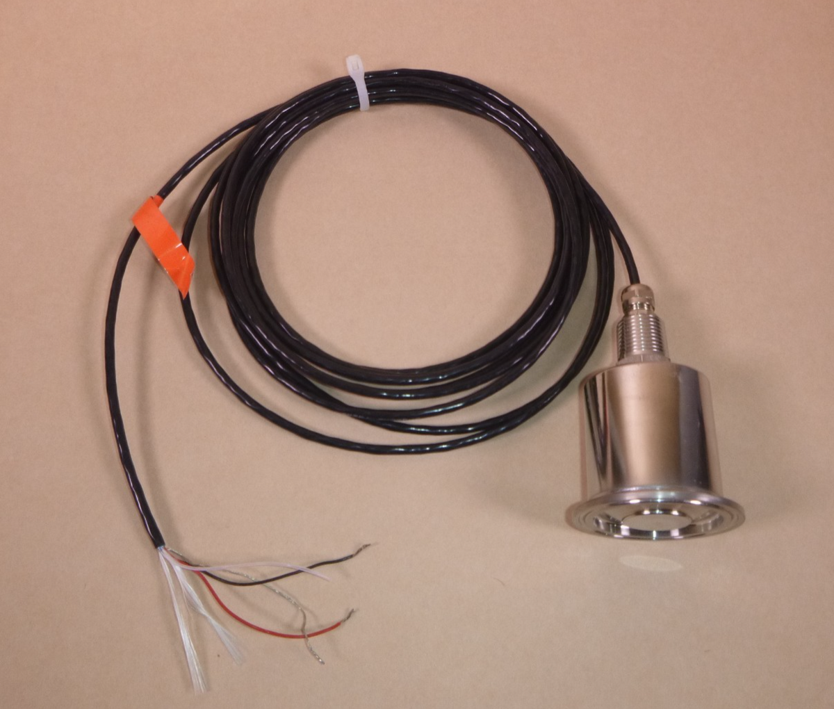 Serta 290 2" Sanitary Pressure Transducer, 24 VDC, Output 4-20mA, 14.7 - 60 Psig
