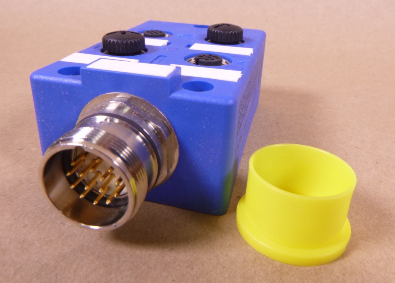 TURCK VB 4X1.5N-CS16 M12 Multi Box 4-Port Junction Box , U0173-40 | Electrical MRO Replacement Parts & Components and Commercial Electrical Supplies Company