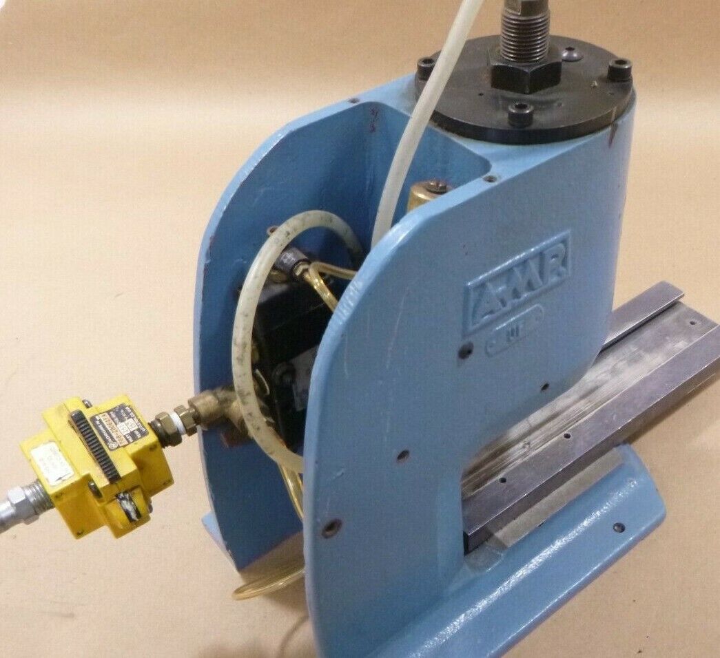 AMP USA 91112-3 OR 91112-6 PNEUMATIC ARBOR PRESS *UNTESTED* | Industrial MRO Replacement Parts, Manufacturing Machine Parts & Components, Heavy Equipment Parts Supplier