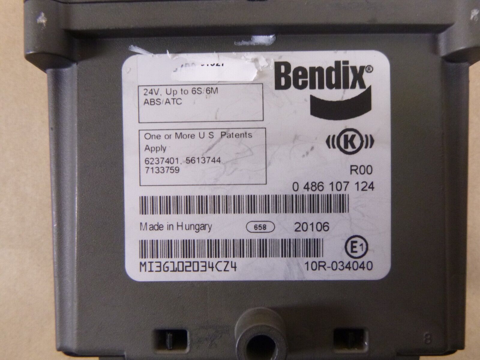 Bendix K058709 EC-60 Premium Frame ECU - K038367 - K062719 - 4251927 | Replacement Truck Parts, Trailer Accessories, Automobile Supplies, Car Parts & Accessories