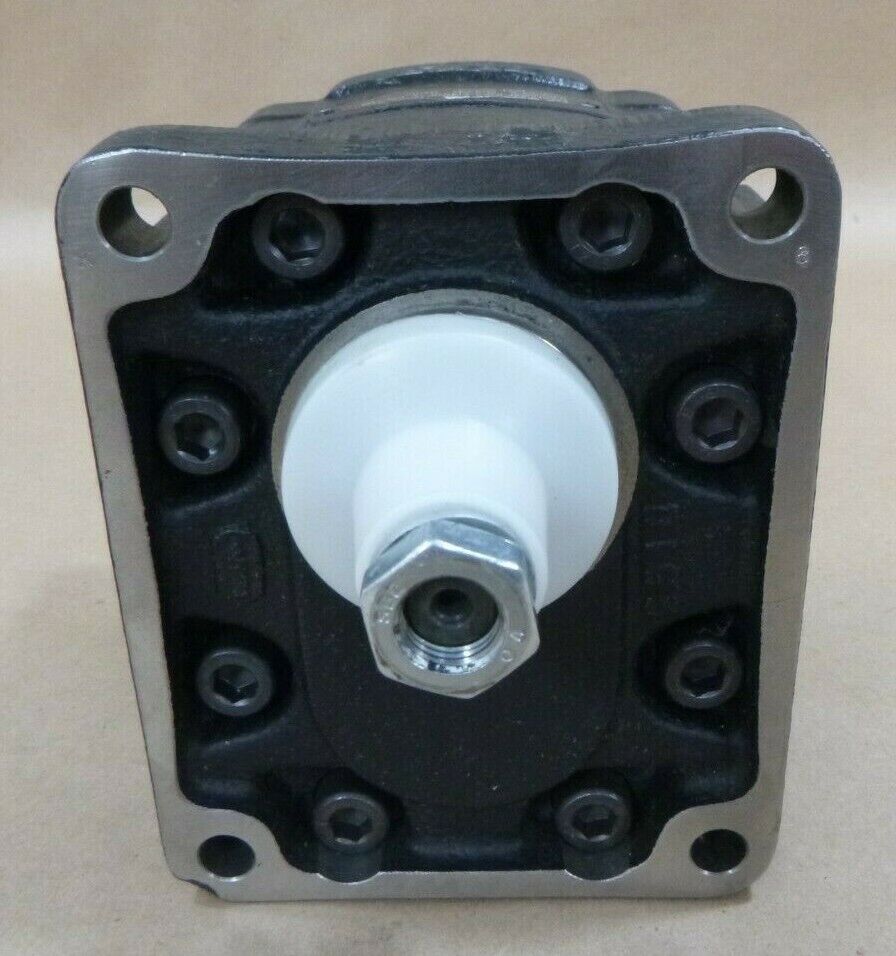CASAPPA KM30 22 HYDRAULIC GEAR MOTOR CSC 3000RPM KM30.22D0-83E3-LOD/OF-V-CSC-VN | Industrial Electric Motors, Pumps & Parts