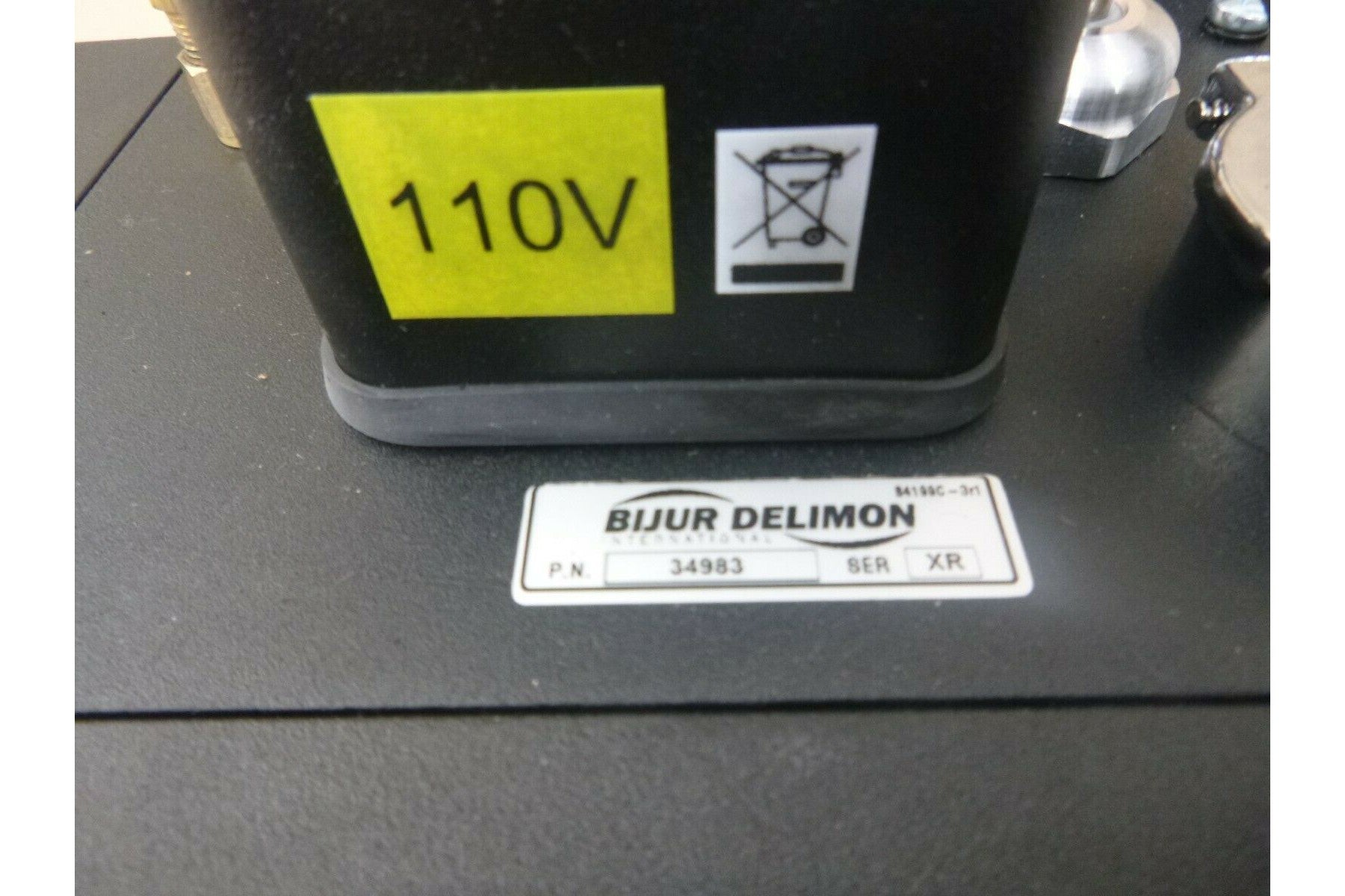 DAHLE SAO-120 4 LITER AUTOMATIC OILER FOR 20600 20390 SERIES SHREDDERS BIJUR | Industrial MRO Replacement Parts, Manufacturing Machine Parts & Components, Heavy Equipment Parts Supplier