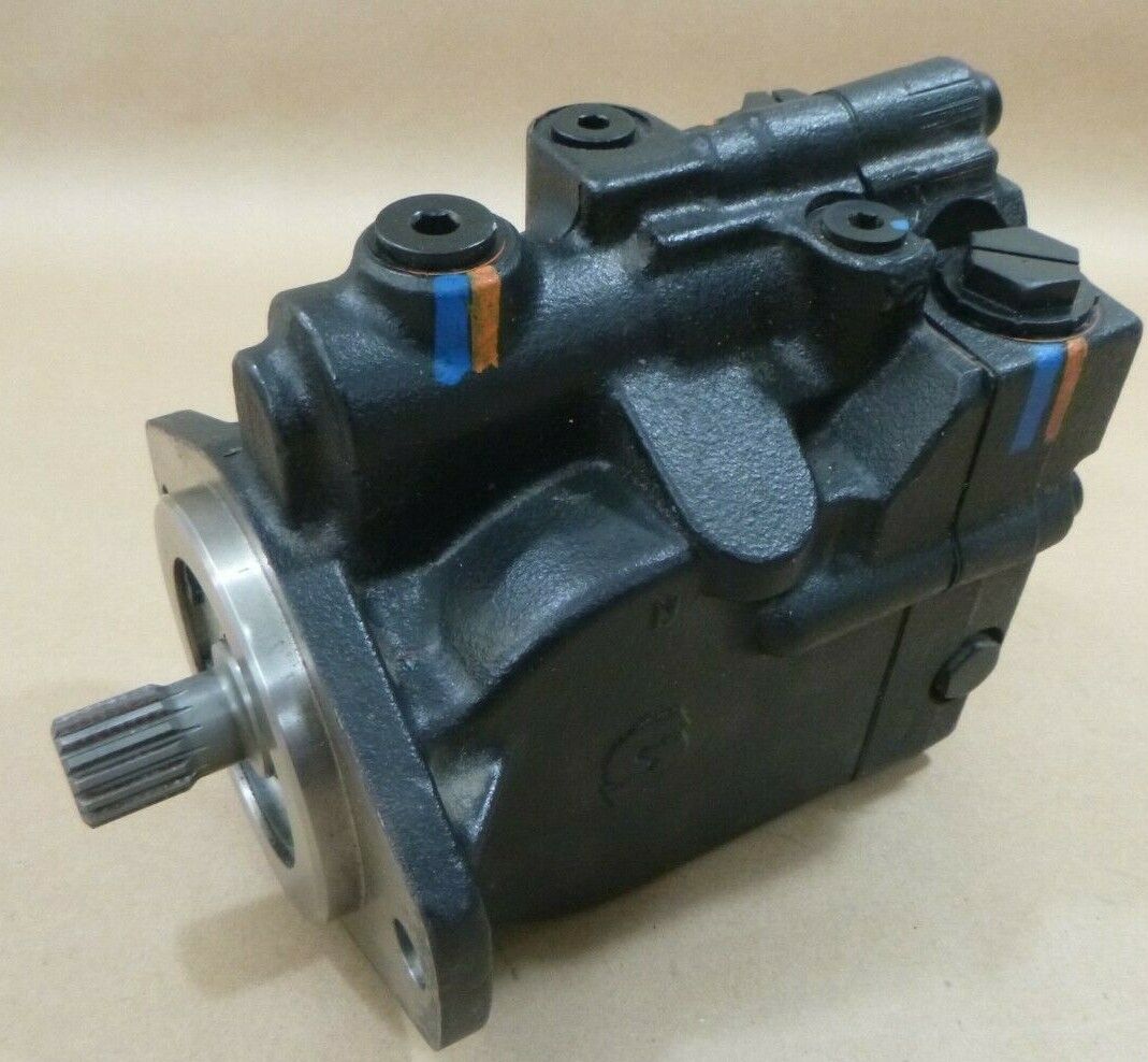 DANFOSS USA KV45 KV SERIES VARIABLE DISPLACEMENT HYDRAULIC DRIVE MOTOR 83020504 | Industrial Electric Motors, Pumps & Parts