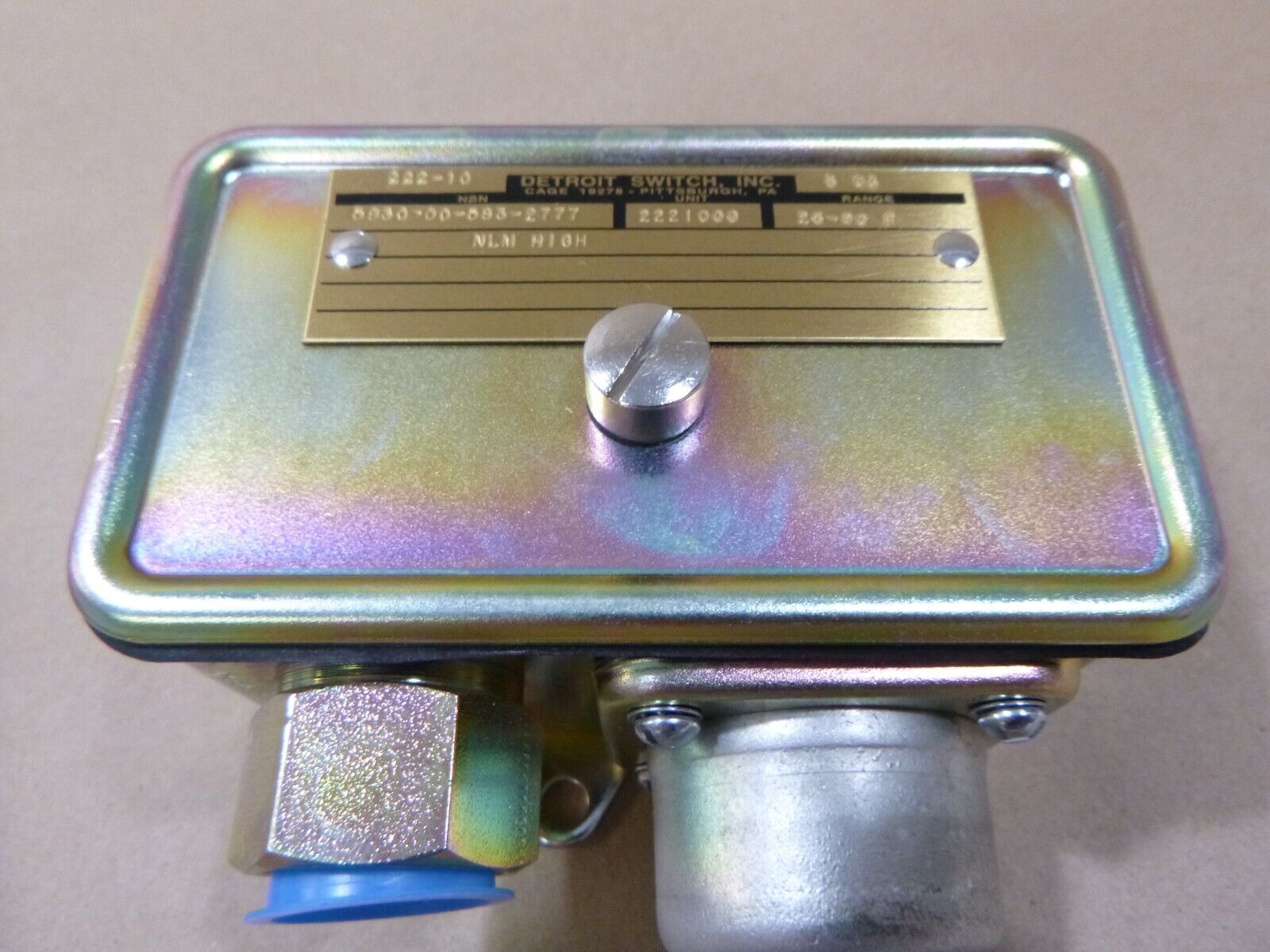 DETROIT SWITCH 222-10 TEMPERATURE CONTROL SWITCH 2221009 , 5930-00-583-2777 | Industrial MRO Replacement Parts, Manufacturing Machine Parts & Components, Heavy Equipment Parts Supplier