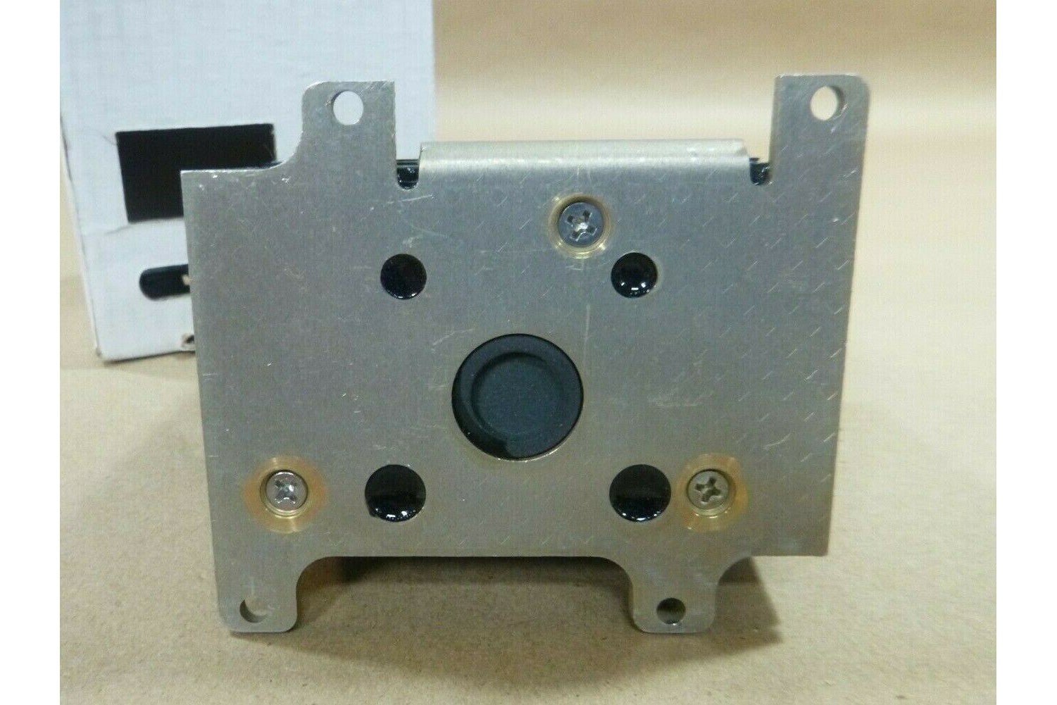 Eaton Remote Control Circuit Breaker SM601BA40A1 M83383/04-08 , 5925-01-110-1785 | Electrical MRO Replacement Parts & Components and Commercial Electrical Supplies Company